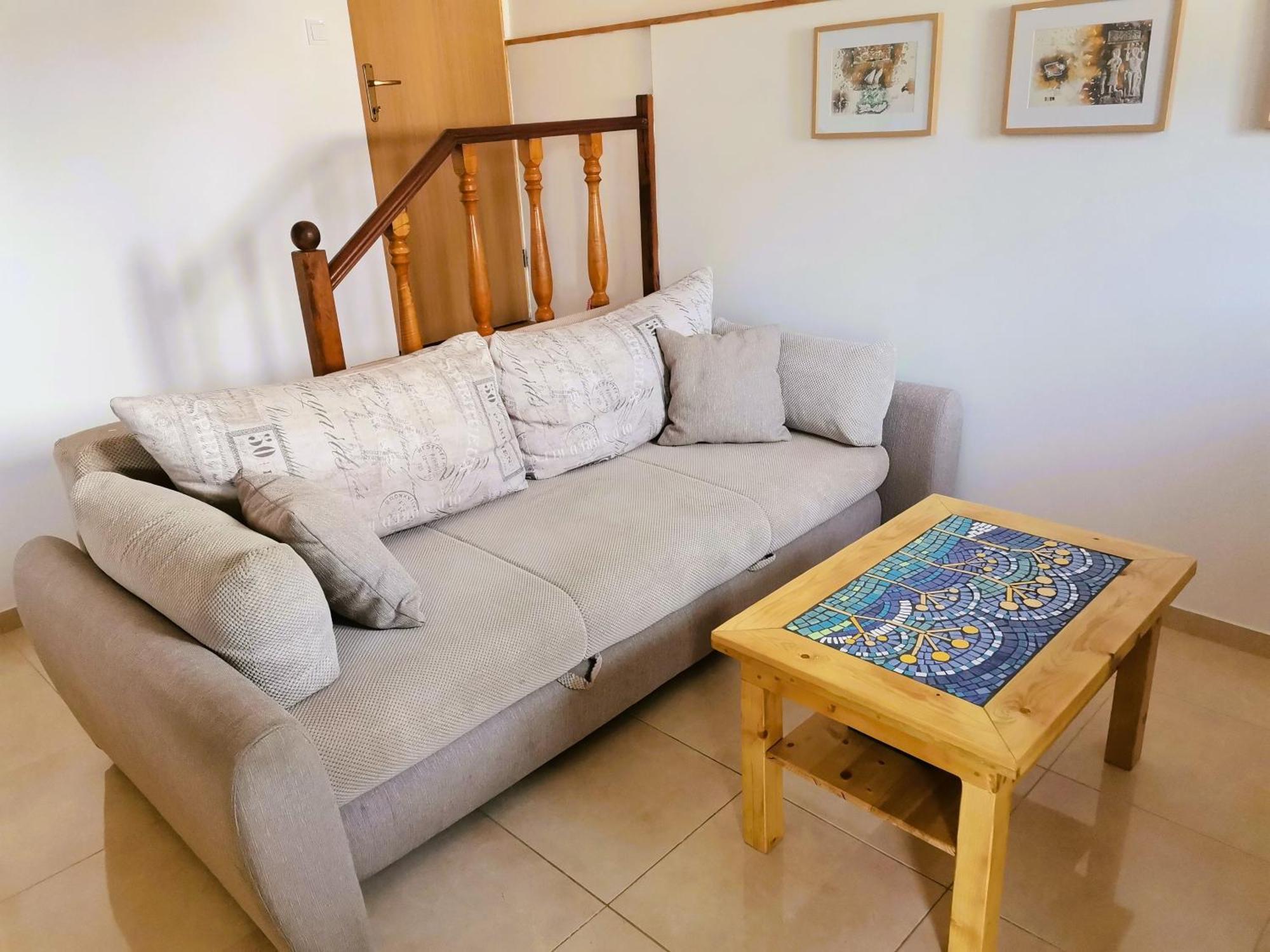 Charming Traditional Townhouse - Holiday Home Kata Jezera Luaran gambar